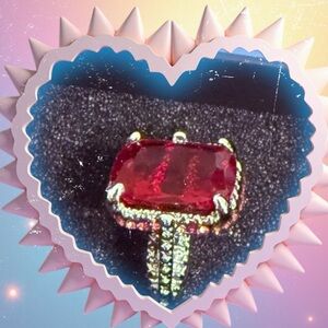 Elegant, Gorgeous Silver and Fiery Red Gemstone Ring